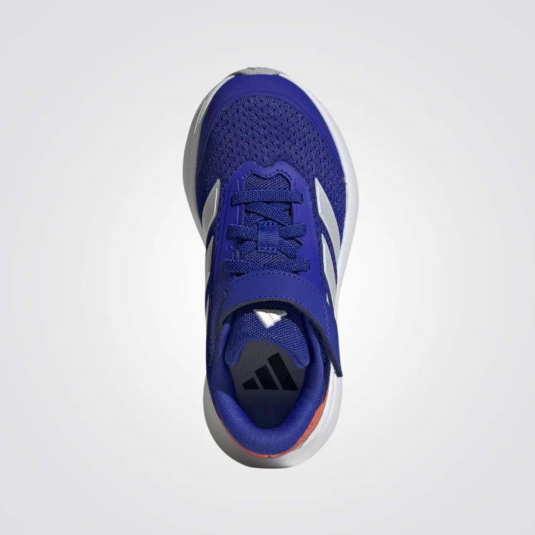 נעל ספורט כחולה לילדים Adidas מבט מלמעלה עם שרוכים ופסים לבנים